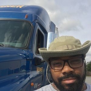 Meet your Posher, Donell